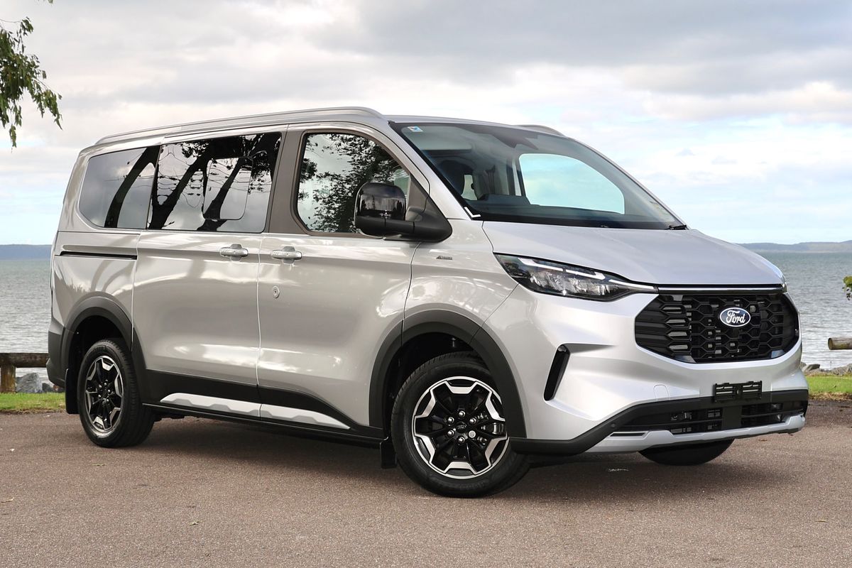 2024 Ford Tourneo Active AV SWB