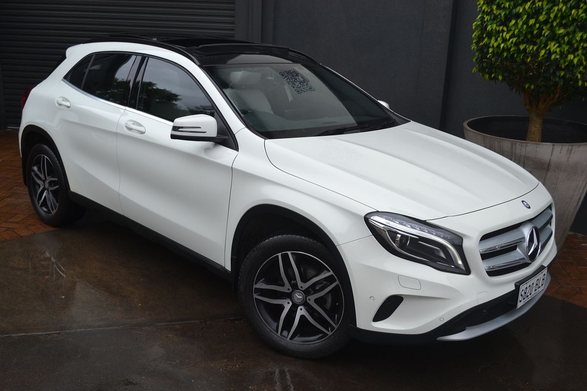 2016 Mercedes-Benz GLA-Class GLA180 X156