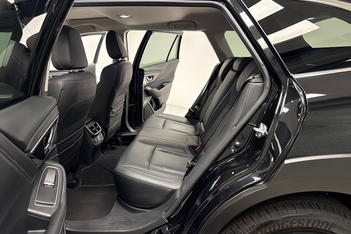 2023 Subaru Outback AWD Touring XT 6GEN