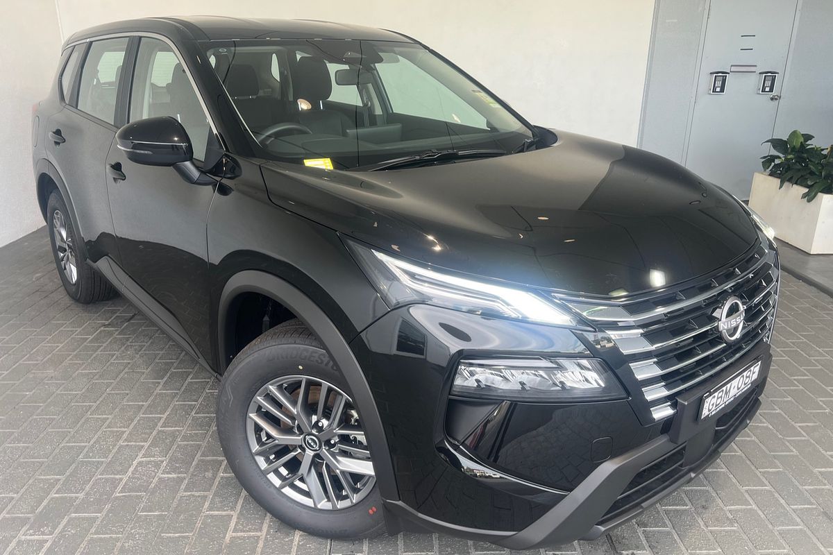 2025 Nissan X-TRAIL ST T33