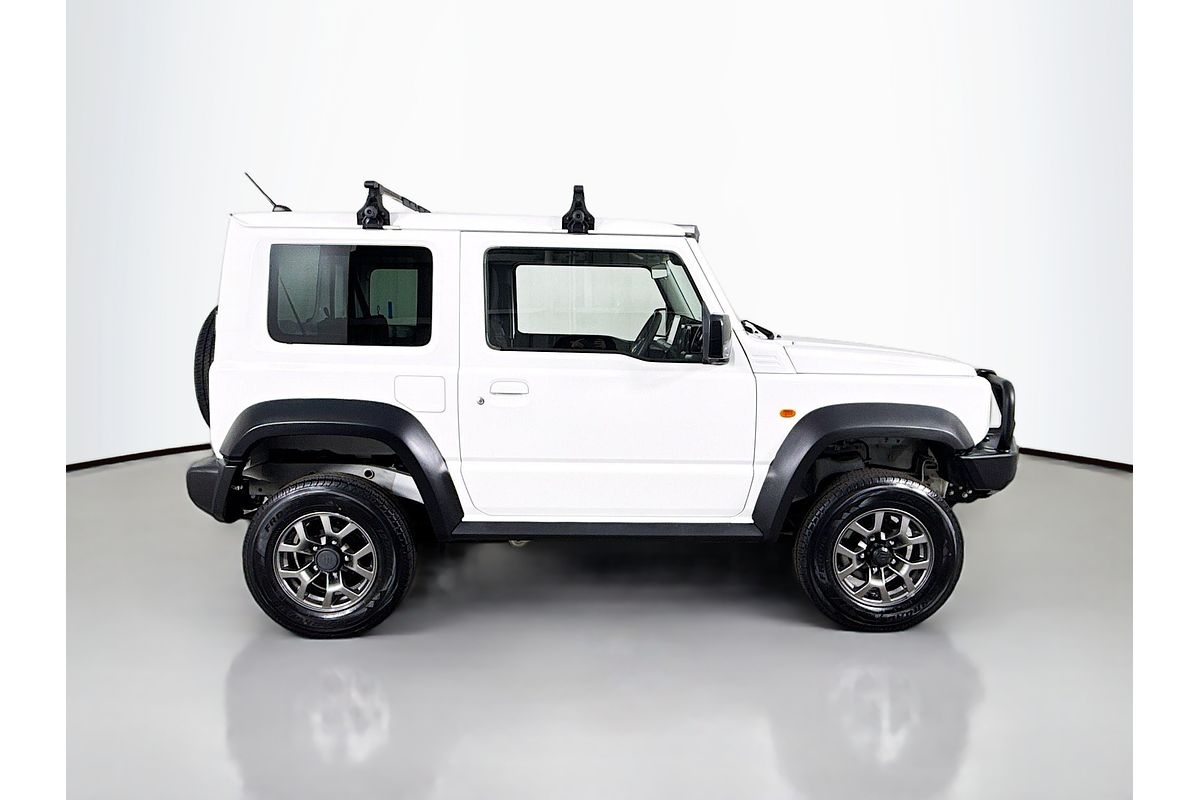 2022 Suzuki Jimny GLX GJ