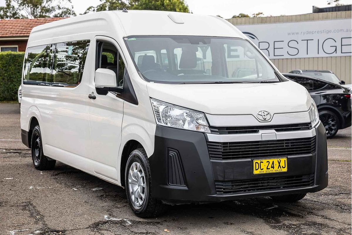 2022 Toyota Hiace Commuter GDH322R ELWB High Roof