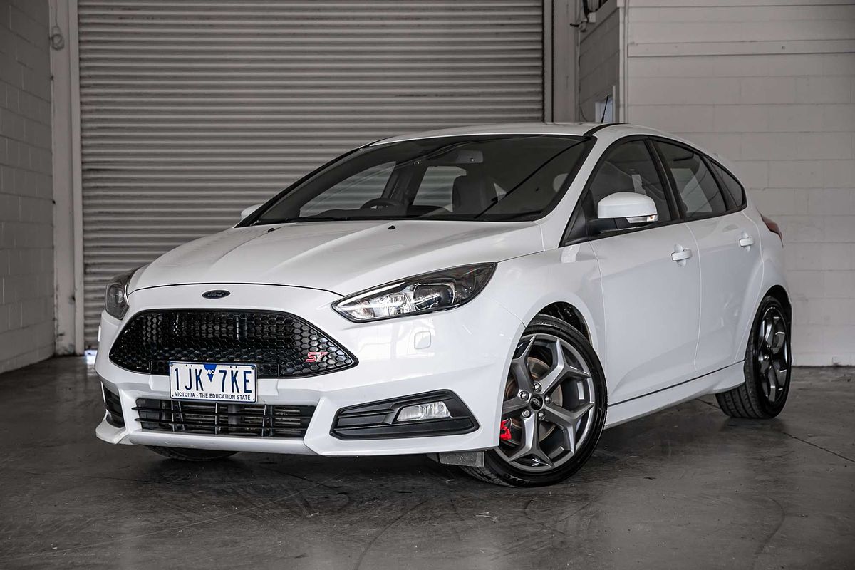 2016 Ford Focus ST LZ