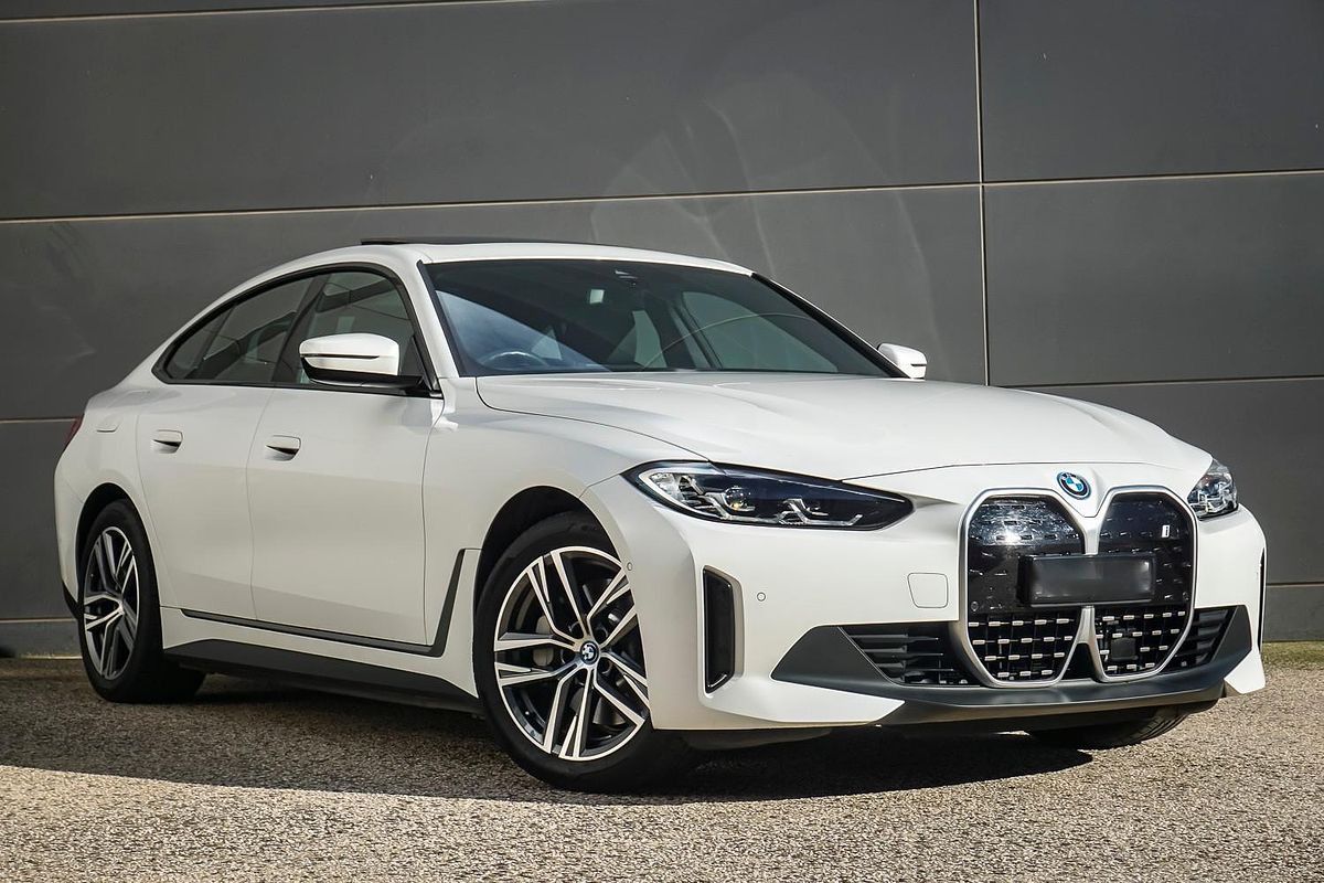 2024 BMW i4 eDrive35 G26