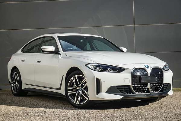 2024 BMW i4 eDrive35 G26