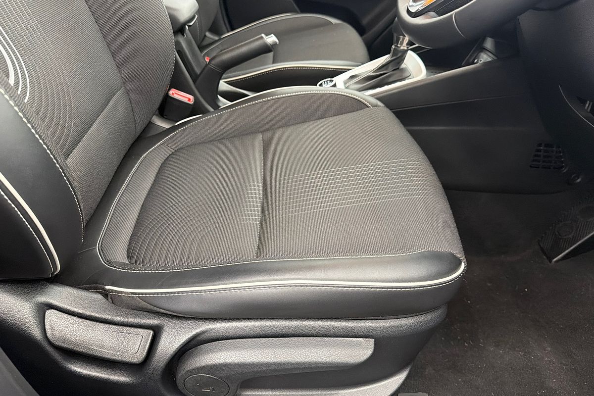 2023 Hyundai Venue Elite QX.V5
