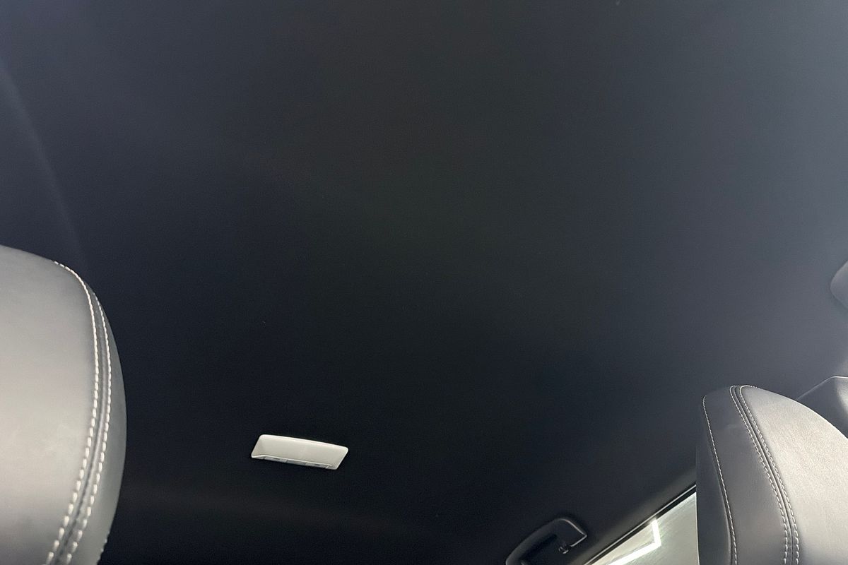 2024 Mitsubishi Outlander Black Edition ZM