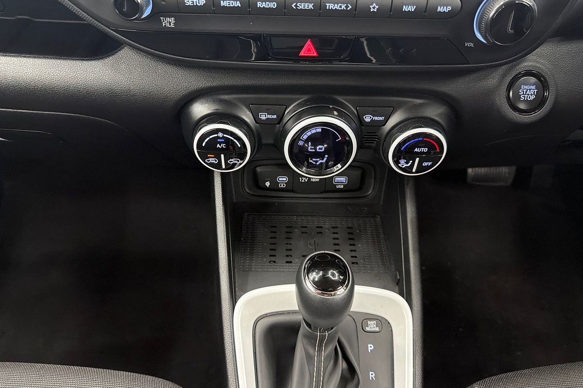 2023 Hyundai Venue Elite QX.V5