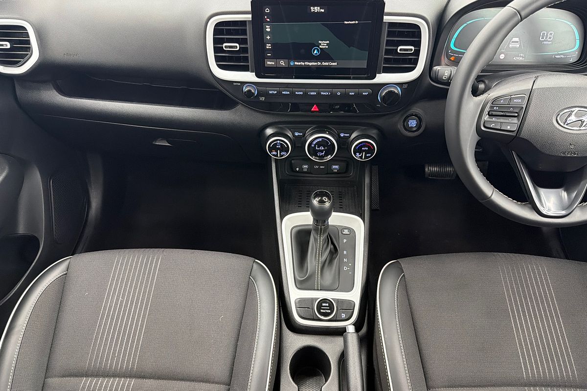 2023 Hyundai Venue Elite QX.V5