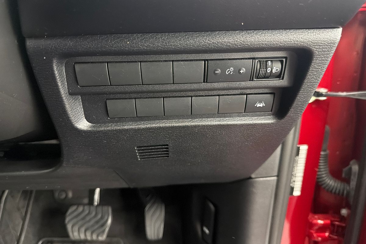2024 Mitsubishi Outlander Black Edition ZM