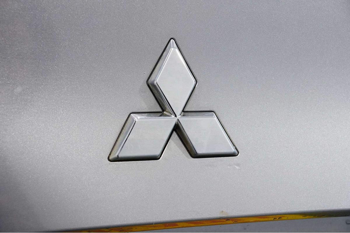 2022 Mitsubishi Outlander ES ZM