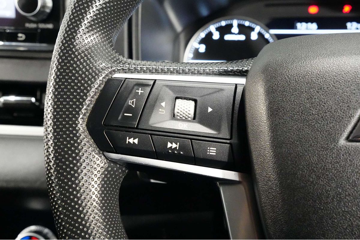 2022 Mitsubishi Outlander ES ZM