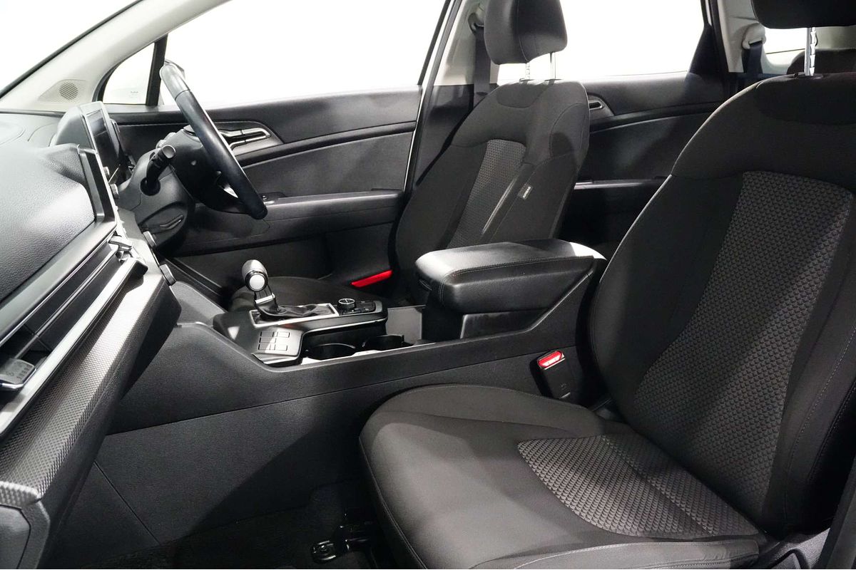 2021 Kia Sportage S NQ5