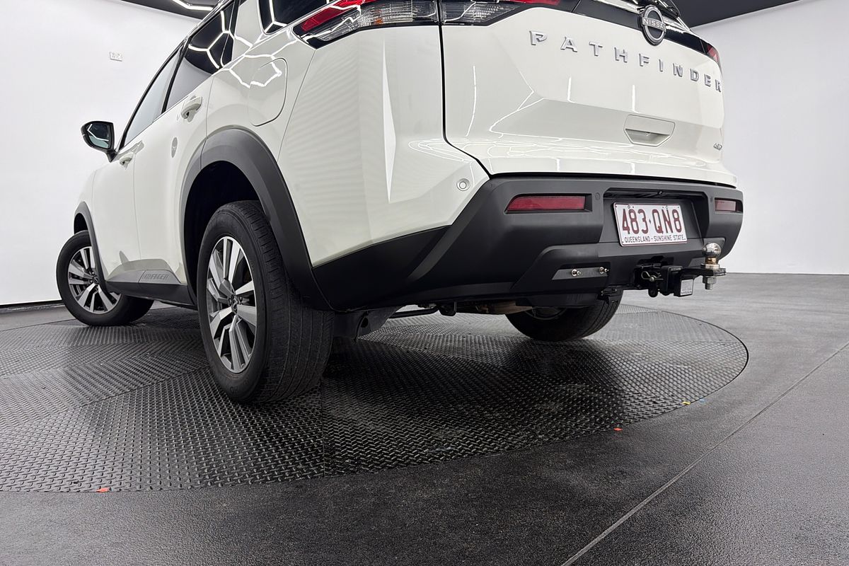 2022 Nissan Pathfinder Ti R53