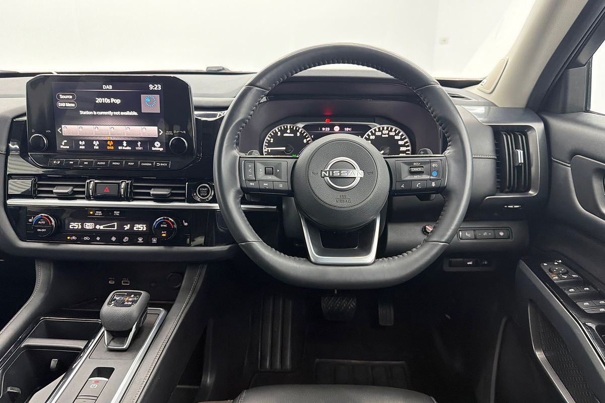 2022 Nissan Pathfinder Ti R53