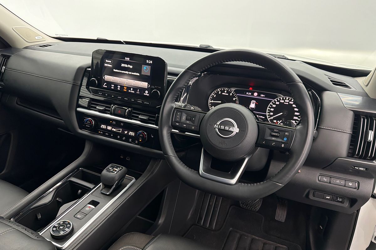 2022 Nissan Pathfinder Ti R53