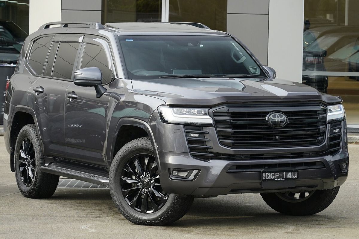 2024 Toyota Landcruiser Sahara ZX FJA300R