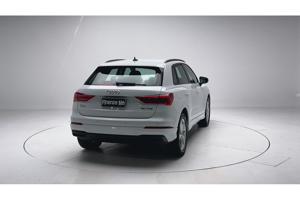 2022 Audi Q3 35 TFSI F3