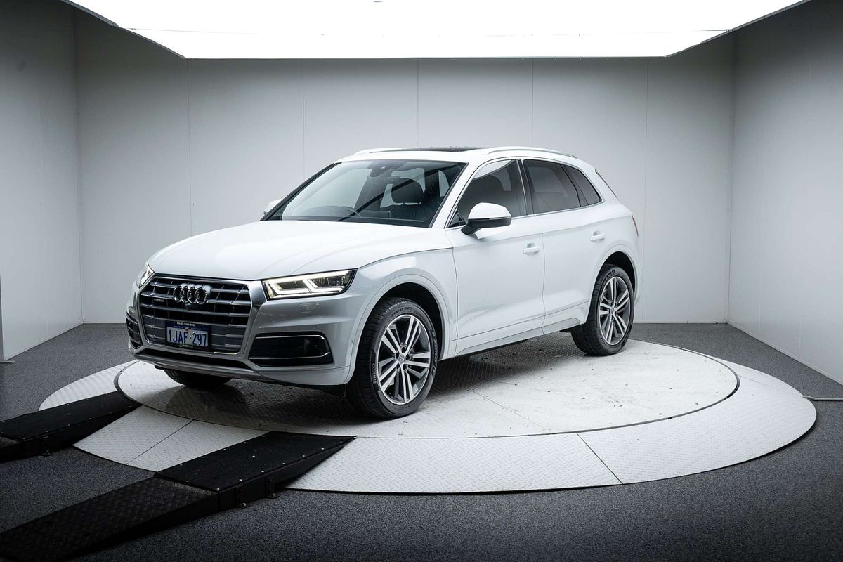 2019 Audi Q5 40 TDI sport FY