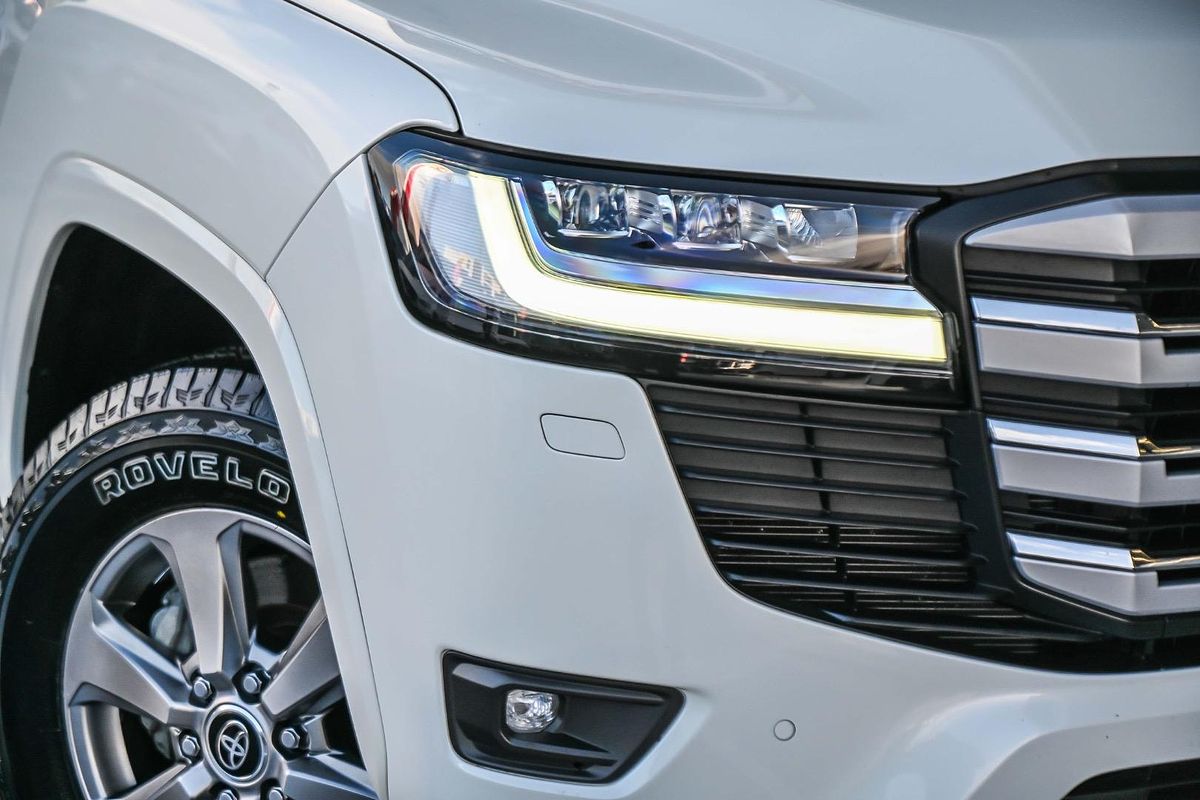 2024 Toyota Landcruiser VX FJA300R