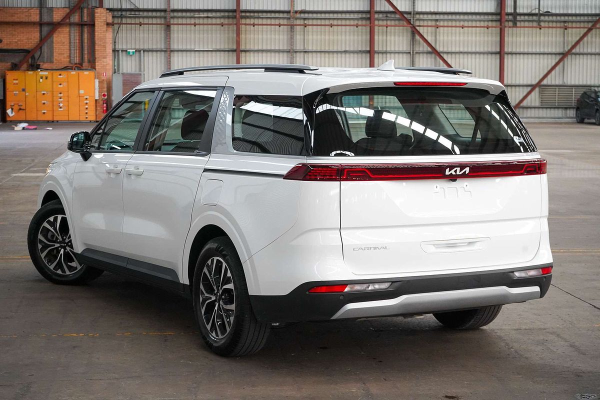 2023 Kia Carnival Si KA4