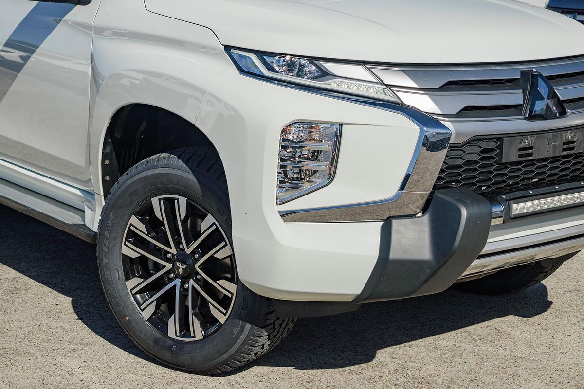 2022 Mitsubishi Pajero Sport GLS QF