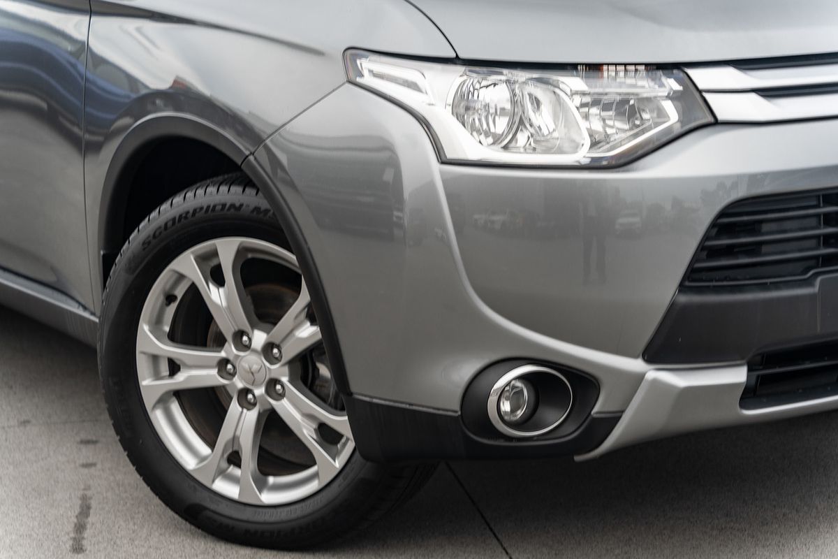 2014 Mitsubishi Outlander LS ZJ