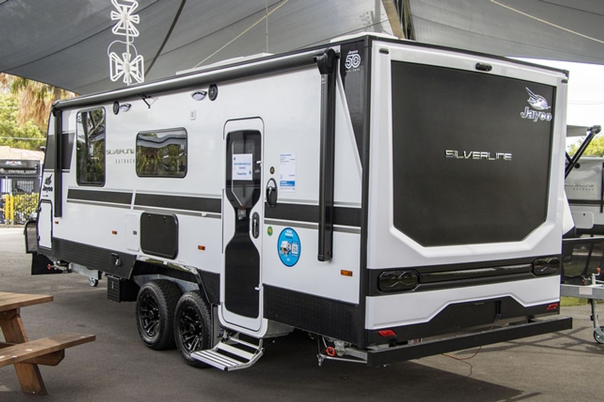 2026 Jayco SILVERLINE CARAVAN 21.65-5.OB.SL-MY26