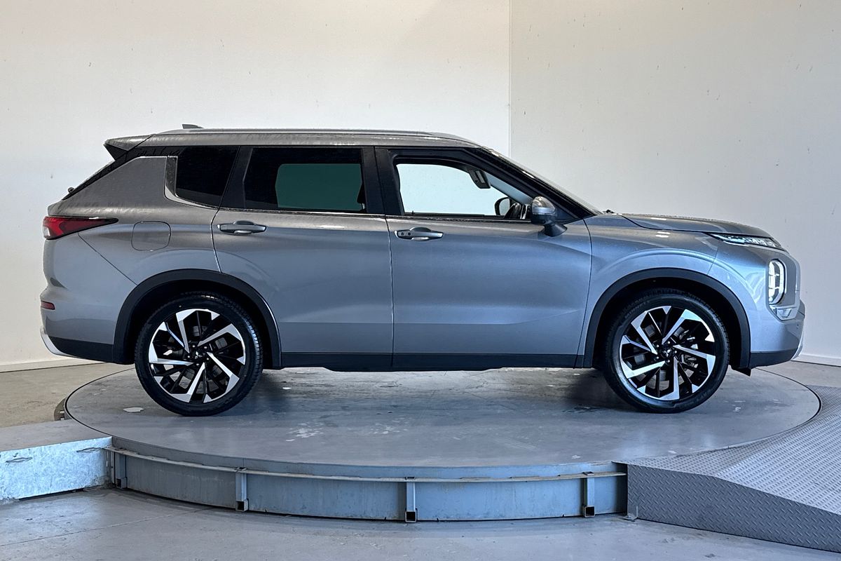 2022 Mitsubishi Outlander Aspire ZM