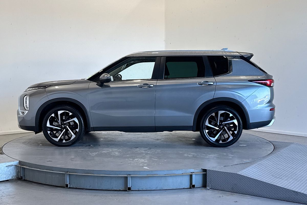 2022 Mitsubishi Outlander Aspire ZM