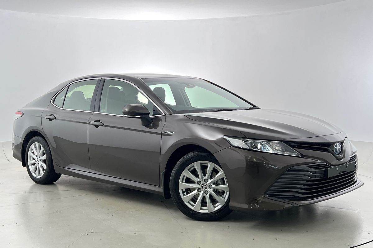 2021 Toyota Camry Ascent AXVH70R
