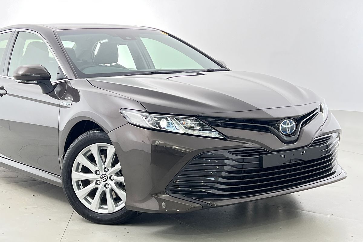 2021 Toyota Camry Ascent AXVH70R