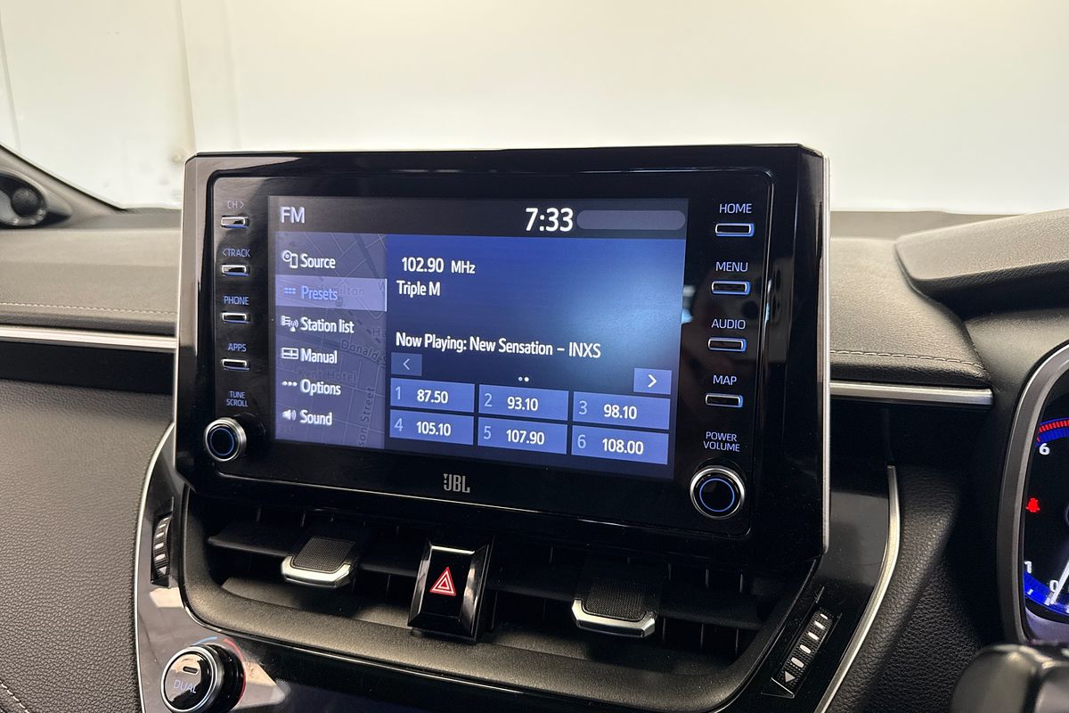 2020 Toyota Corolla ZR Hybrid ZWE211R