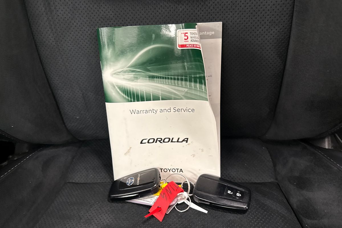 2020 Toyota Corolla ZR Hybrid ZWE211R