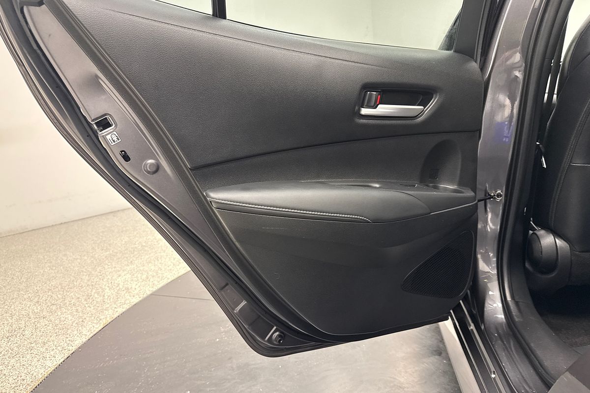 2020 Toyota Corolla ZR Hybrid ZWE211R