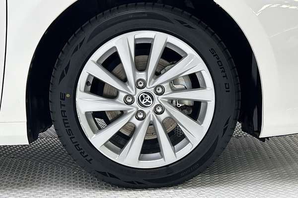 2023 Toyota Camry Ascent AXVH70R thumb-9
