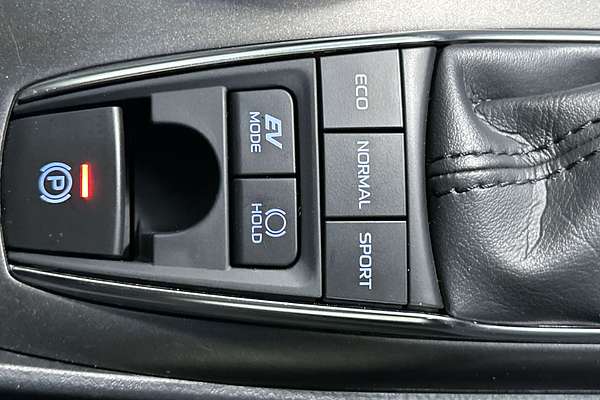 2023 Toyota Camry Ascent AXVH70R thumb-16