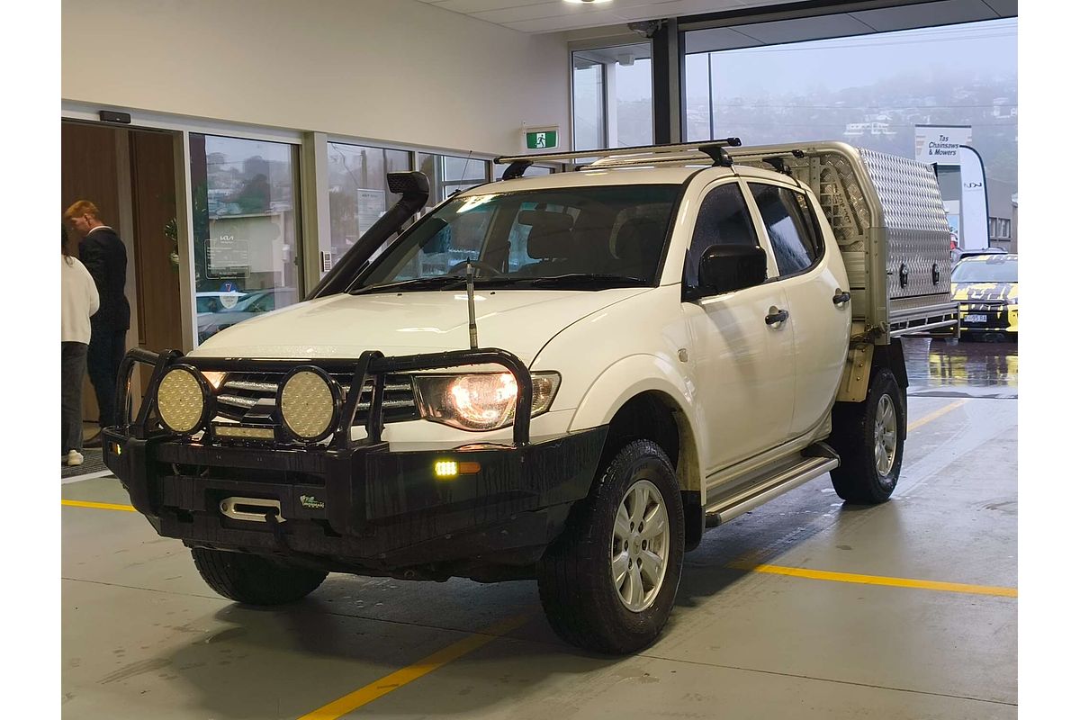 2014 Mitsubishi Triton GLX MN 4X4