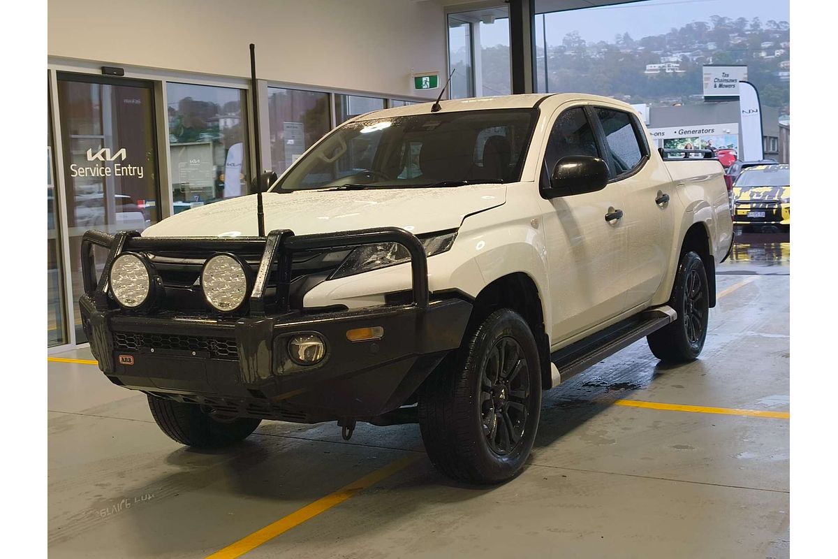 2022 Mitsubishi Triton GLX-R MR 4X4