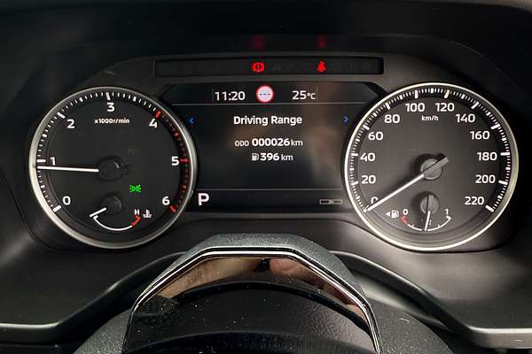 2025 Mitsubishi Triton GLX MV 4X4 thumb-6