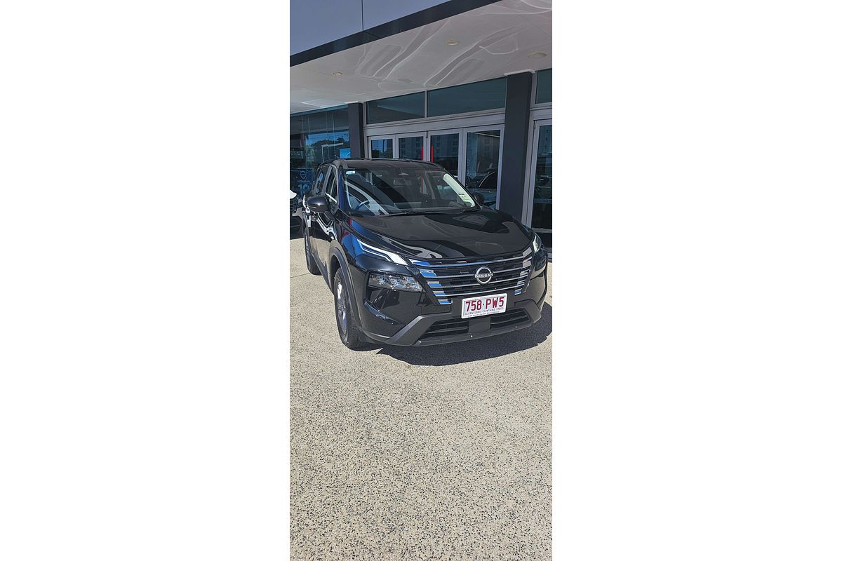 2026 Nissan X-TRAIL ST T33