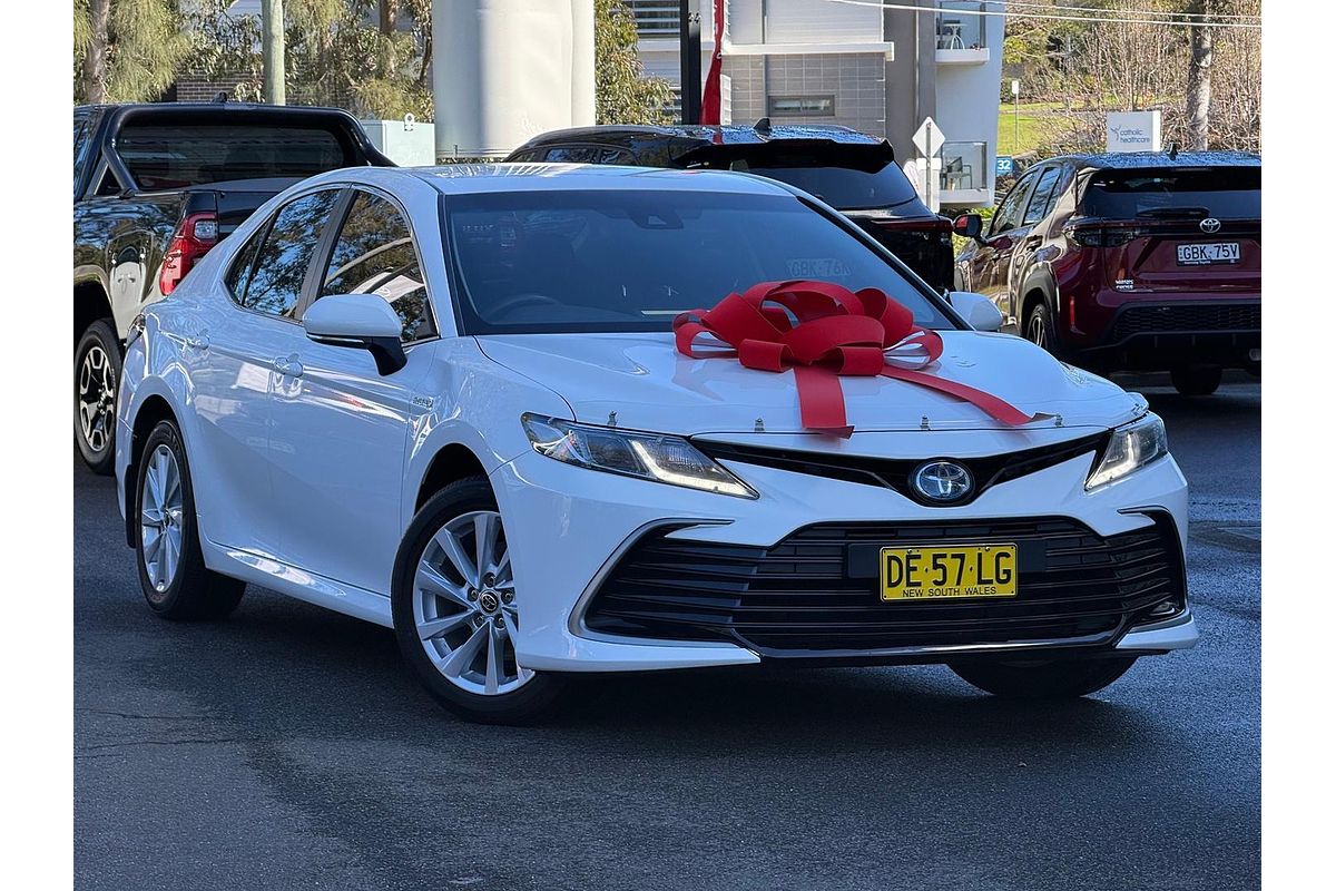2022 Toyota Camry Ascent AXVH70R