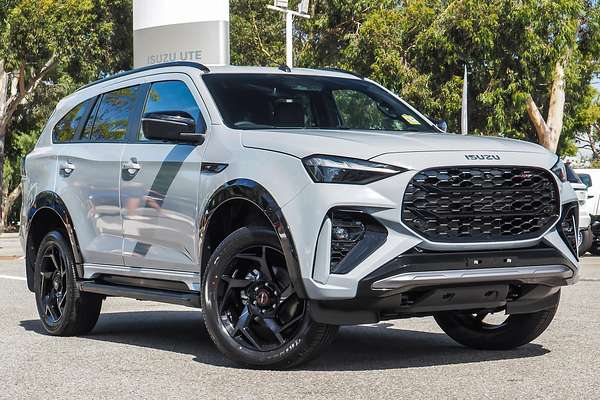 2026 Isuzu MU-X X-TERRAIN