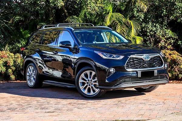 2023 Toyota Kluger Grande AXUH78R