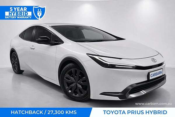 2024 Toyota Prius G MXWH60