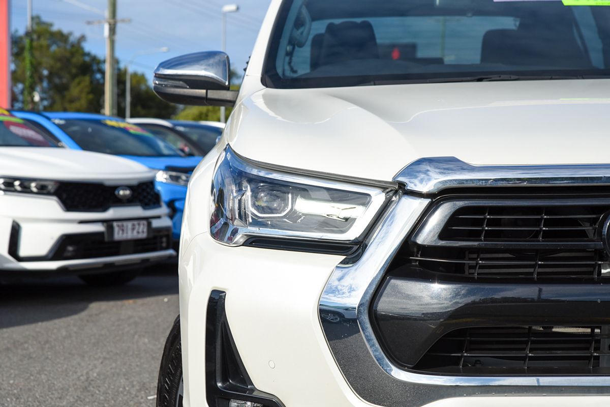 2022 Toyota Hilux SR5 GUN126R 4X4