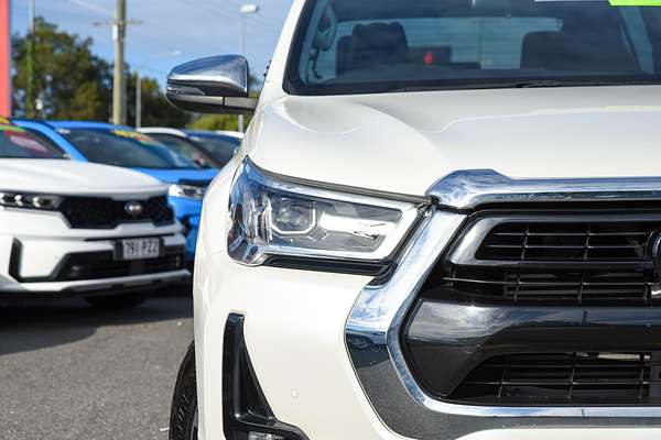 2022 Toyota Hilux SR5 GUN126R 4X4 thumb-1
