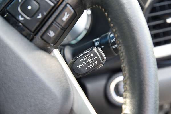2022 Toyota Hilux SR5 GUN126R 4X4 thumb-14