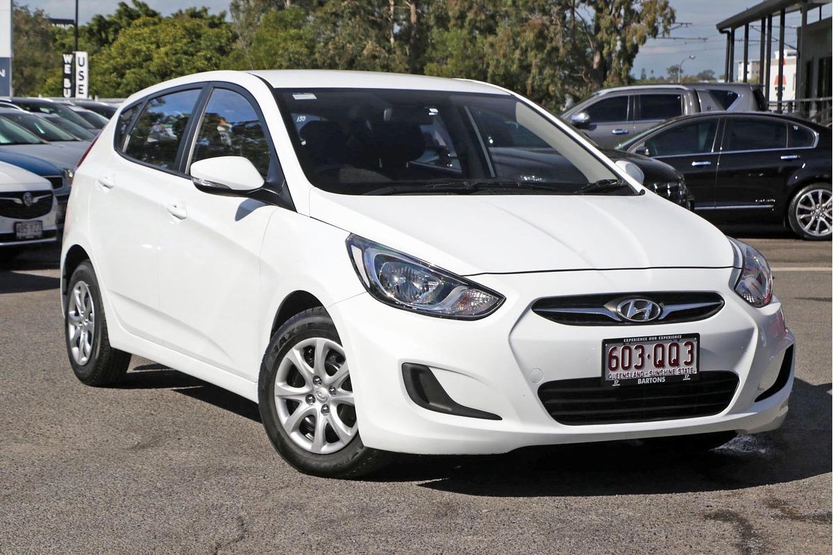 2014 Hyundai Accent Active RB2