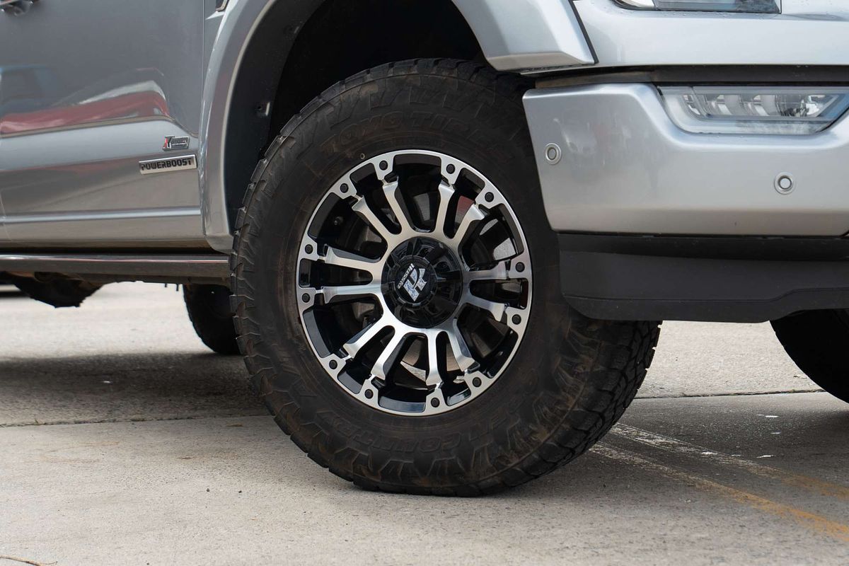 2024 Ford F-150 Platinum 4X4 LWB